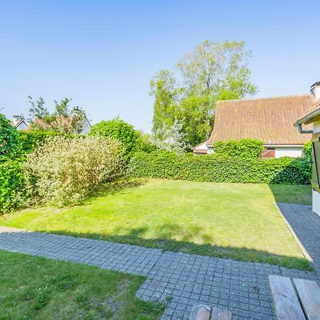 Holiday home 213 In Sunparks Oostduinkerke With Free Parking And Garden
