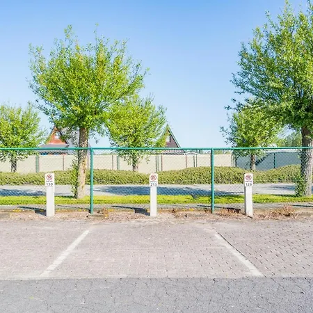 213 In Sunparks Oostduinkerke With Free Parking And Garden *